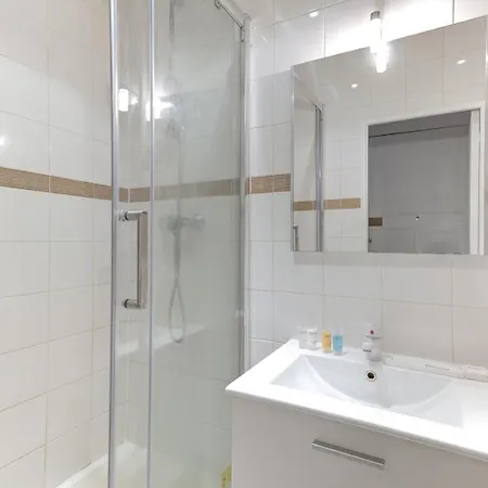 569 Monceau - Superbe A Apartment Paris